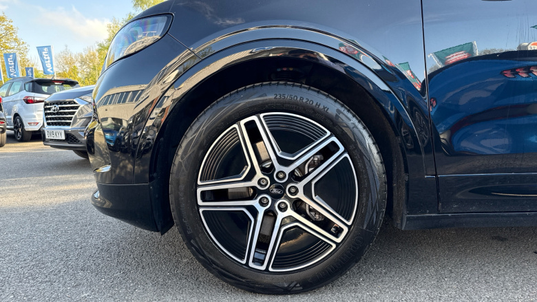 Ford Capri 210kW Premium 77kWh 5dr Auto Electric Estate